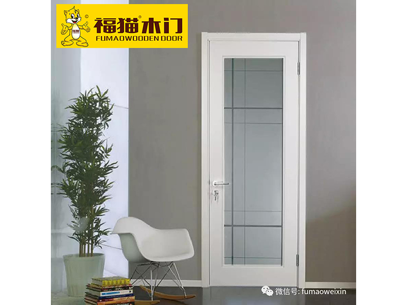 Fu cat wooden door